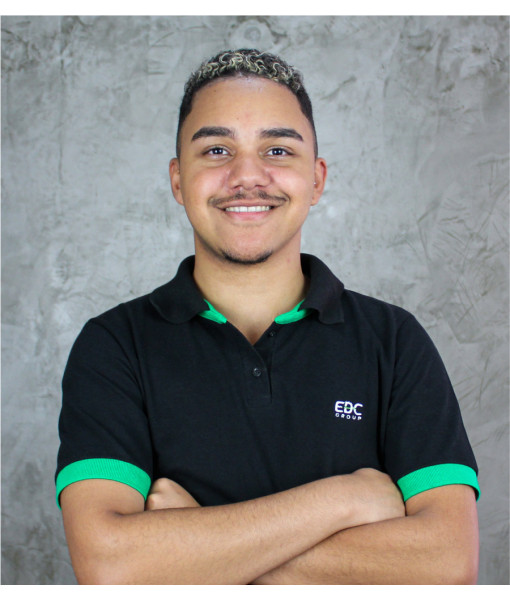 Camiseta Polo Masculina - EDC